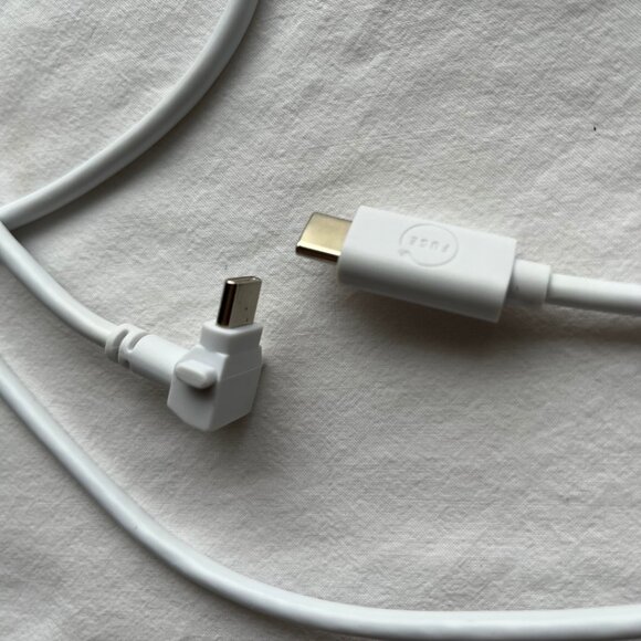 Side Winder MacBook Charger Organizer – New in Box - Picture 11 of 11